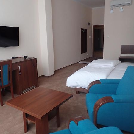 Gosciniec Pan Tadeusz II Hotel Gizycko Ngoại thất bức ảnh