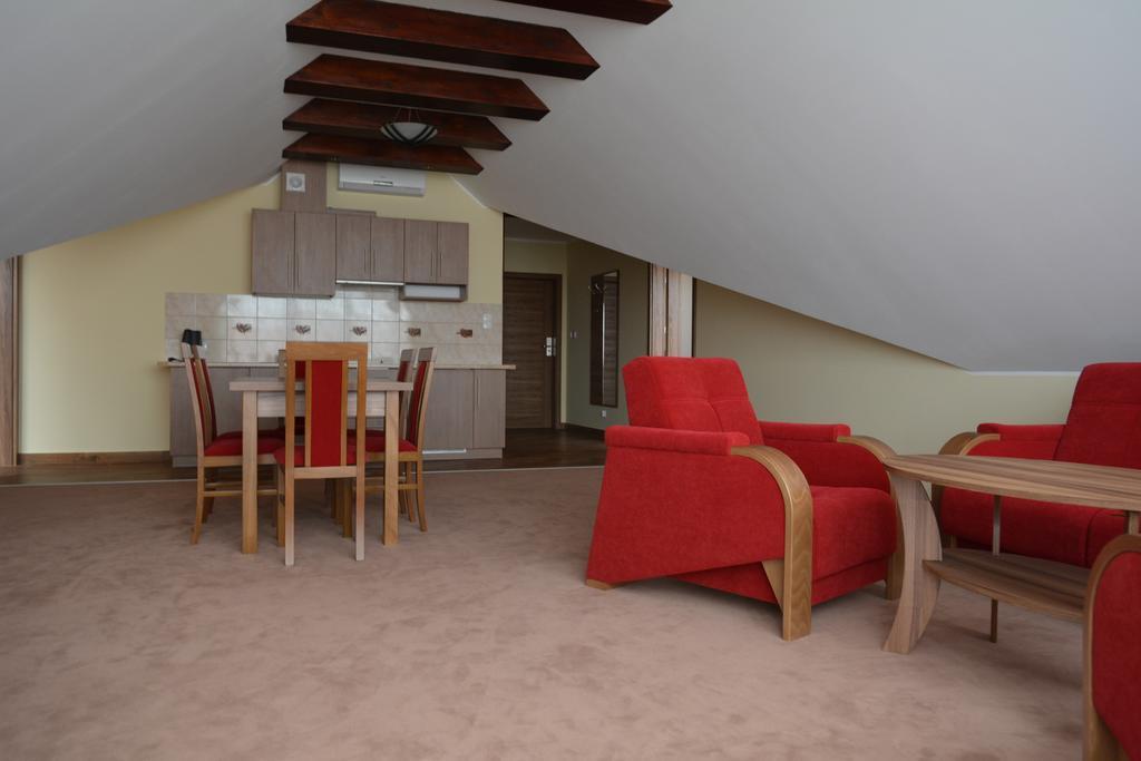 Gosciniec Pan Tadeusz II Hotel Gizycko Phòng bức ảnh