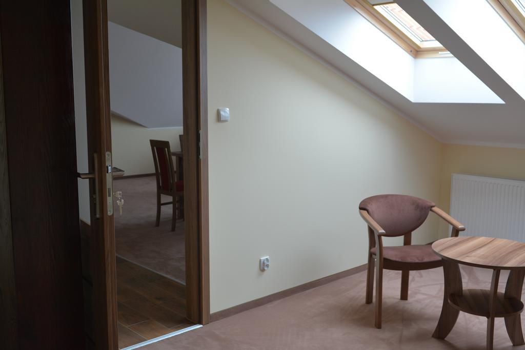Gosciniec Pan Tadeusz II Hotel Gizycko Phòng bức ảnh