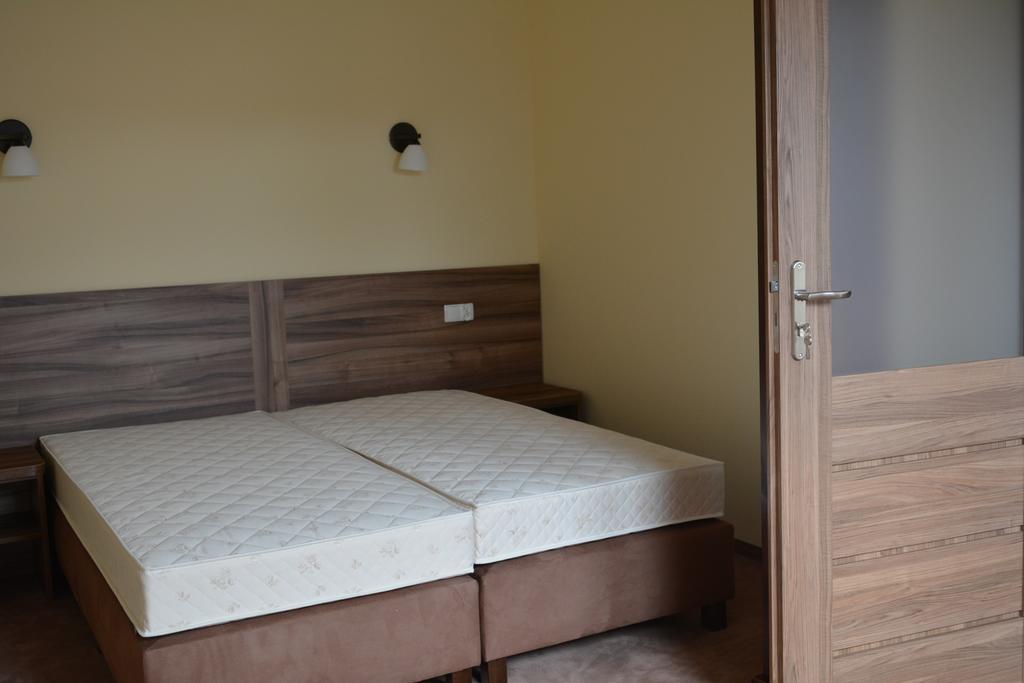 Gosciniec Pan Tadeusz II Hotel Gizycko Phòng bức ảnh