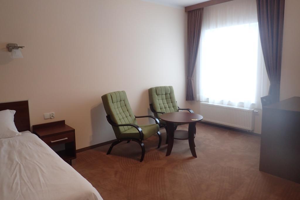 Gosciniec Pan Tadeusz II Hotel Gizycko Ngoại thất bức ảnh