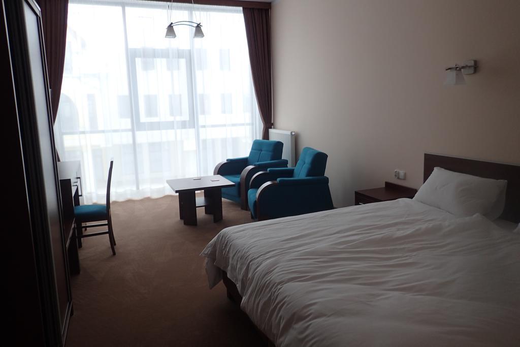 Gosciniec Pan Tadeusz II Hotel Gizycko Ngoại thất bức ảnh